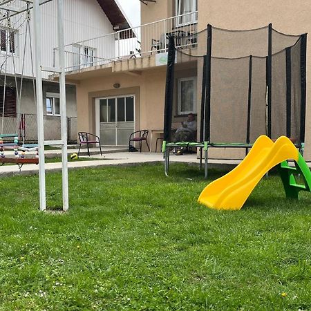 Snam Rooms&Apartment Žabljak Екстериор снимка