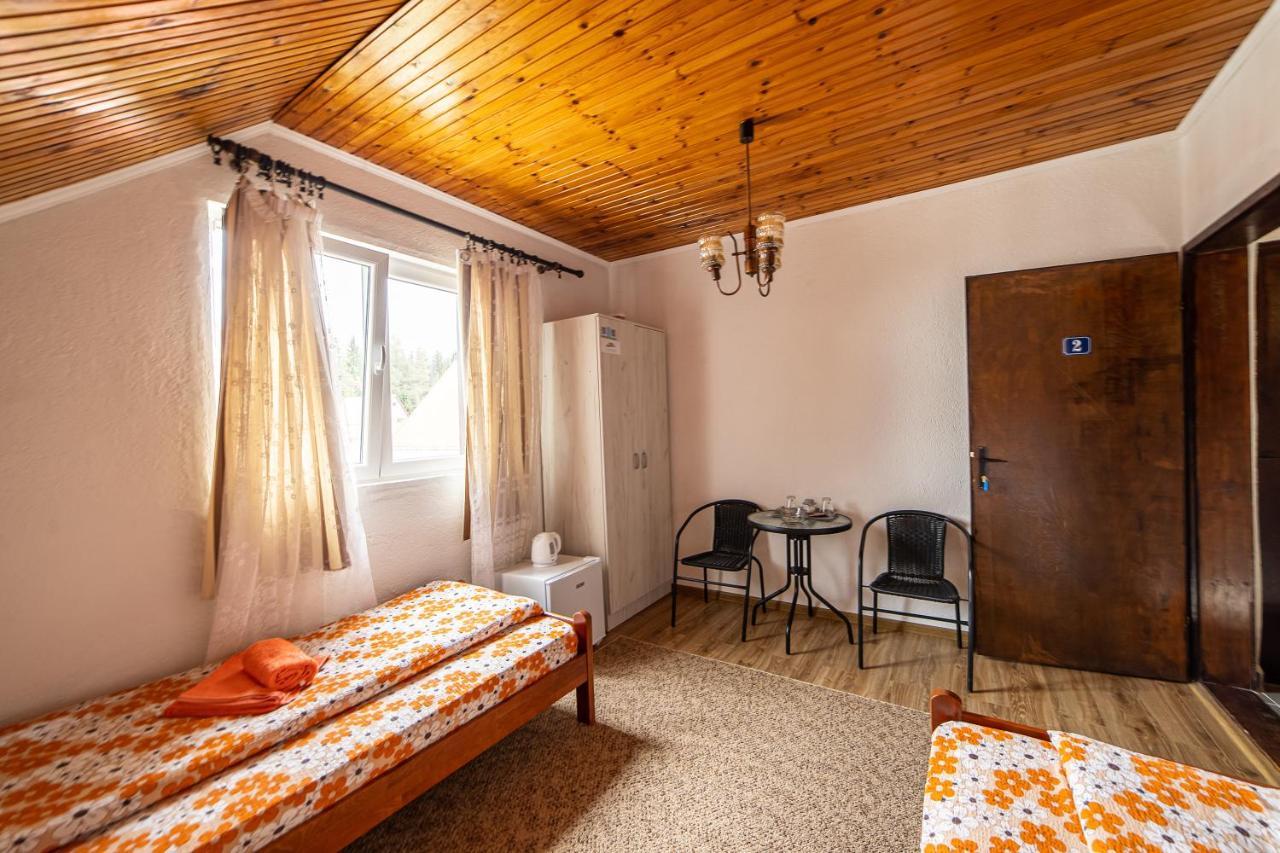 Snam Rooms&Apartment Žabljak Екстериор снимка